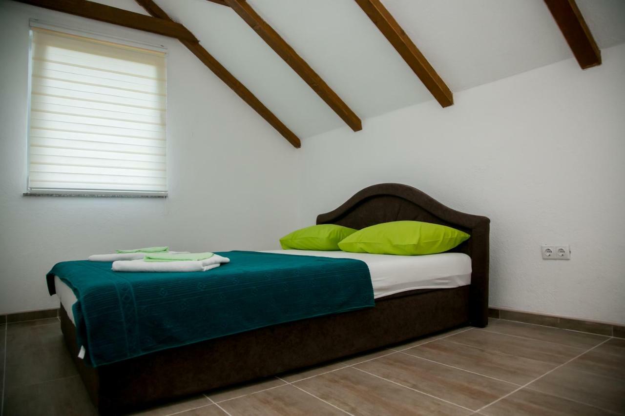 Nektar Park Villa Sara Bihać Екстериор снимка